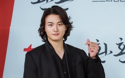 "내 꿈은 조재윤" 신승호, "연기 너무 웃겨…즐겁고 영광" ('환혼')