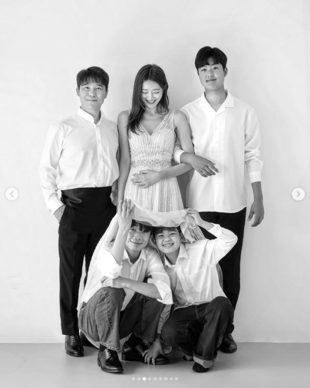 '임창정♥' 서하얀, 만삭→다섯 아들 엄마…배만 빼고 똑같은 드레스핏[TEN★]