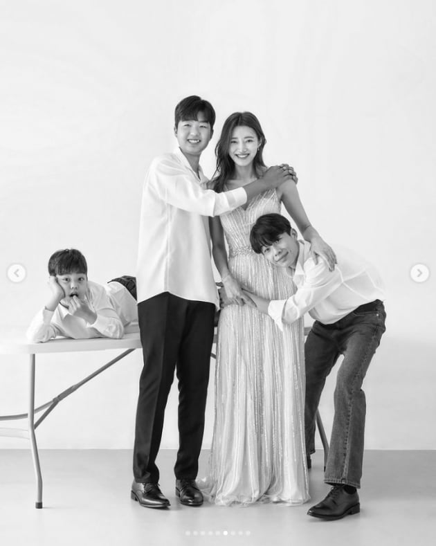'임창정♥' 서하얀, 만삭→다섯 아들 엄마…배만 빼고 똑같은 드레스핏[TEN★]