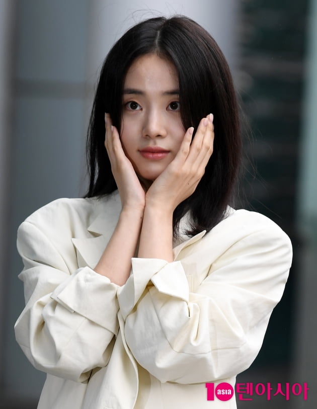 [TEN 포토] 신시아 '청초한 미모'