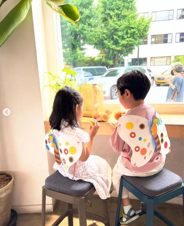 '싱글맘' 채림, 아들 여친과 데이트중...이 사랑스러움 뭐지?[TEN★]