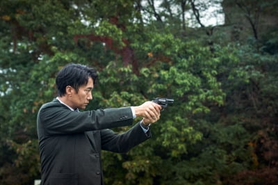 한 얼굴에 선·악 공존하는 박해일, 에이스 형사된다…탕웨이에 강렬한 호감('헤어질 결심')