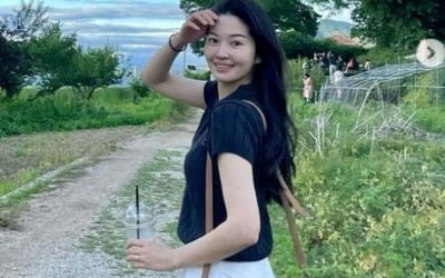 '전진♥' 류이서, '그림 같다'는 칭찬에 인정…양평 카페에서 스위스 감성[TEN★]