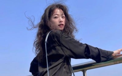 천우희, 푸들이 사람으로 태어났다면 이런 모습?…뽀글뽀글 사랑스러워[TEN★]