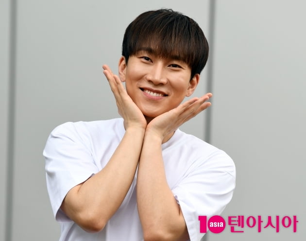 [TEN 포토] 비투비 서은광 '아름다운 꽃한송이'