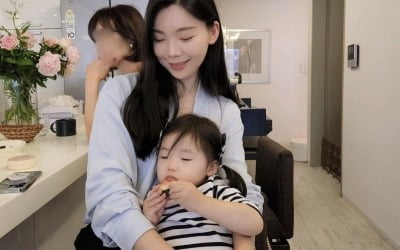 "너와 나의 기록"…'윤남기♥' 이다은, '눈코입 복붙' 딸과 함께 보낸 주말 [TEN★]