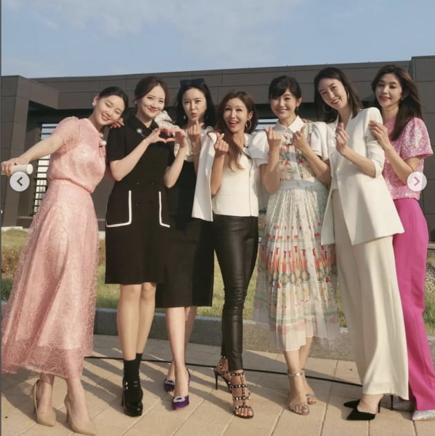강수정, 아나운서 선후배 모임…"사진만 보면 자신감 넘치지만…" [TEN★]