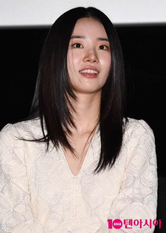 [TEN 포토] 신시아 '청순한 미모'