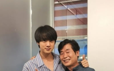 방탄소년단 진, 셰프 이연복과 만남…다정 투 샷 '눈길'[TEN★]