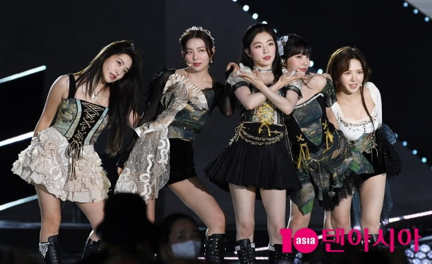 [TEN 포토] 레드벨벳 '러블리한 엔딩포즈'