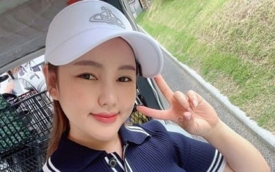 송가인, '트롯 여신'의 골프장 나들이…골프 웨어도 '찰떡' [TEN★]