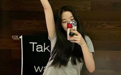 이청아, 30kg대 아니야?…한줌 허리에 극세사 다리[TEN★]