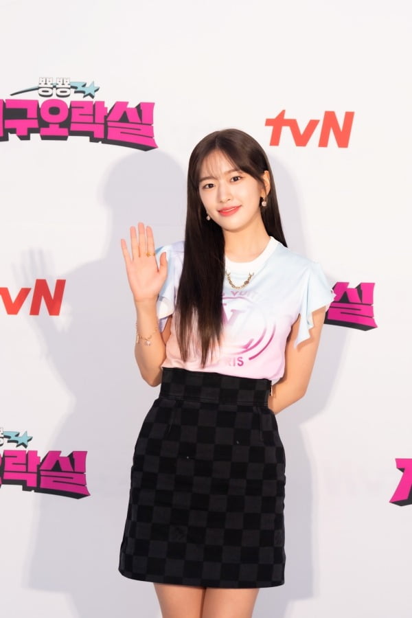 tvN 예능 '뿅뿅 지구오락실'의 온라인 제작발표회가 20일 열렸다. 아이브 안유진. / 사진제공=tvN