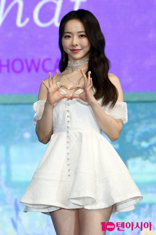 [TEN 포토] 이달의 소녀 비비 '귀여운 하트'