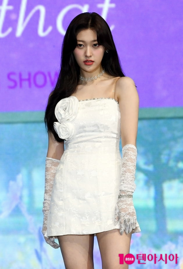 [TEN 포토] 이달의 소녀 최리 '섹시한 오프숄더'