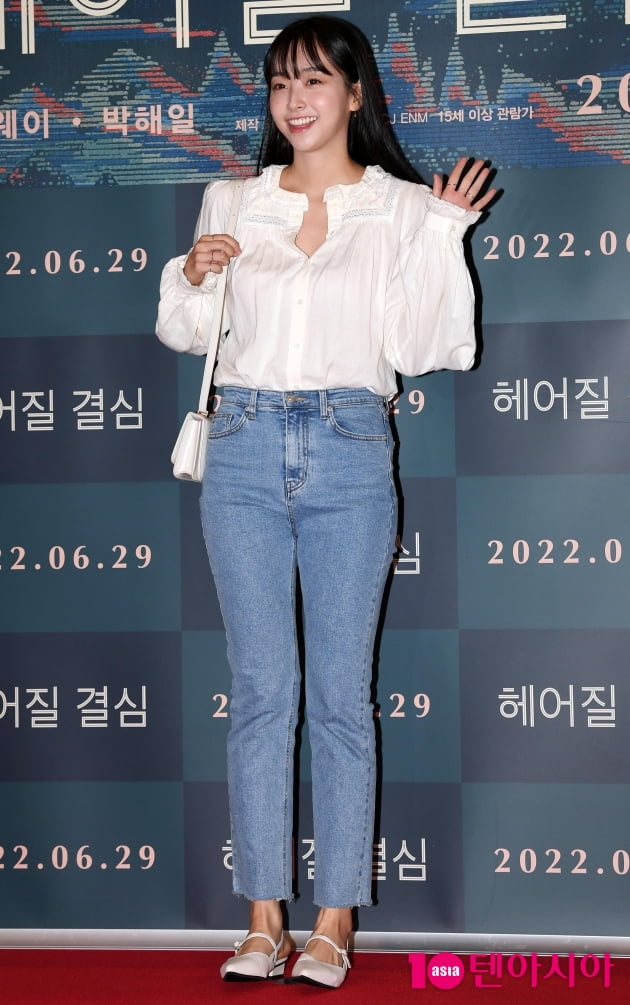 [TEN 포토] 권아름 '인사는 상큼하게'