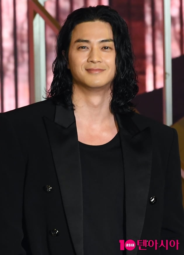 [TEN 포토] 김지훈 '완벽한 외모'