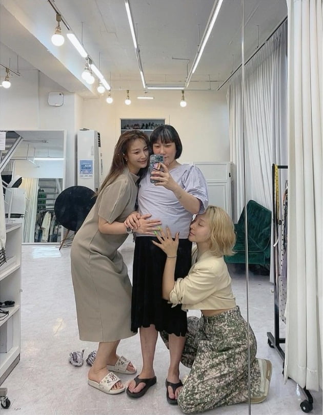 '10살 연하♥' 김영희, 임신 중 늘어난 흰머리+잔뜩 부푼 D라인 "크루엘라 될 듯" [TEN★]