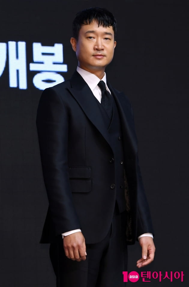 [TEN 포토] 조우진 '남다른 카리스마'