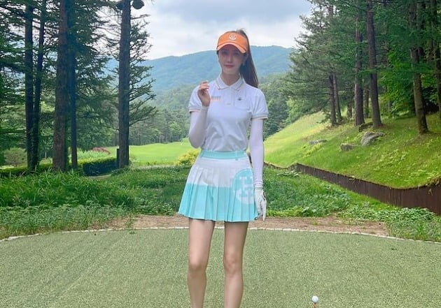 이다해, '7년째 연애 중' ♥세븐과 골프장 데이트? "복장만 프로"[TEN★]