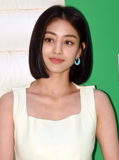 [TEN 포토] 트와이스 지효 '점점 이뻐지네'