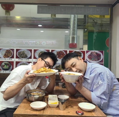 지석진, 김수용과 중국집 회동...달달한 럽스타?[TEN★]