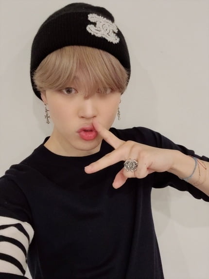 방탄소년단 지민, 5년 애정 英빅토리아 베컴 편집장•톱모델도 청혼 '아주 멋있다'