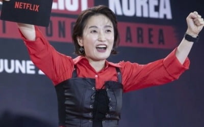 박경림, 파격 코르셋 자태…한줌 허리 '눈길' [TEN★]