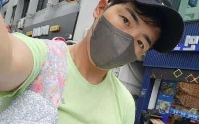 '한영♥'박군, 새신랑의 바쁜 일상…반려견과 병원行[TEN★]