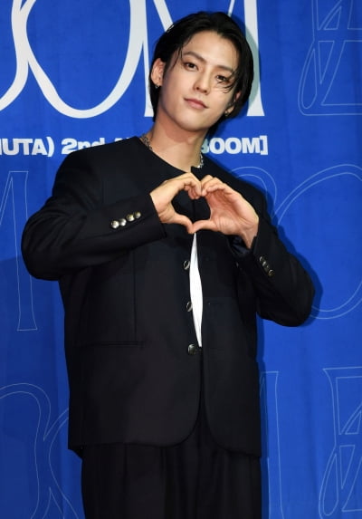 [TEN 포토] 비투비 이민혁 '두 번째 정규 앨범 'BOOM' 나왔어요'