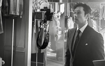 이병헌, ♥이민정 아닌 누구랑 밀당중?…수트핏 비율 美쳤네[TEN★]