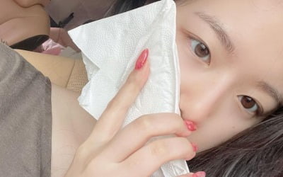 (여자)아이들 슈화, 발치해서 많이 아픈가봐…무결점 미모는 덤[TEN★]