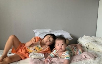 '문재완♥'이지혜, 귀요美 두 딸 공개…"세월 빠르다"[TEN★]