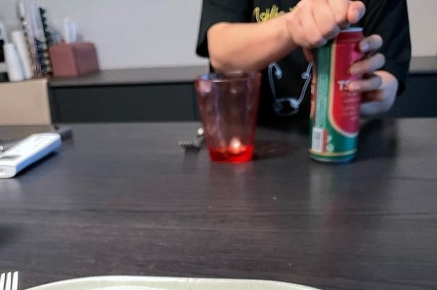 도경완, ♥장윤정과 대낮부터 달리네…비 내리는 결혼 기념일 자축[TEN★]