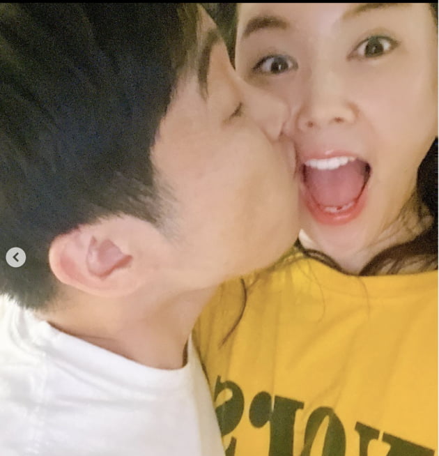 장영란♥한창, 이러니 셋째 생기지…"외조·육아·음식·진료 다 하는 남편" [TEN★]