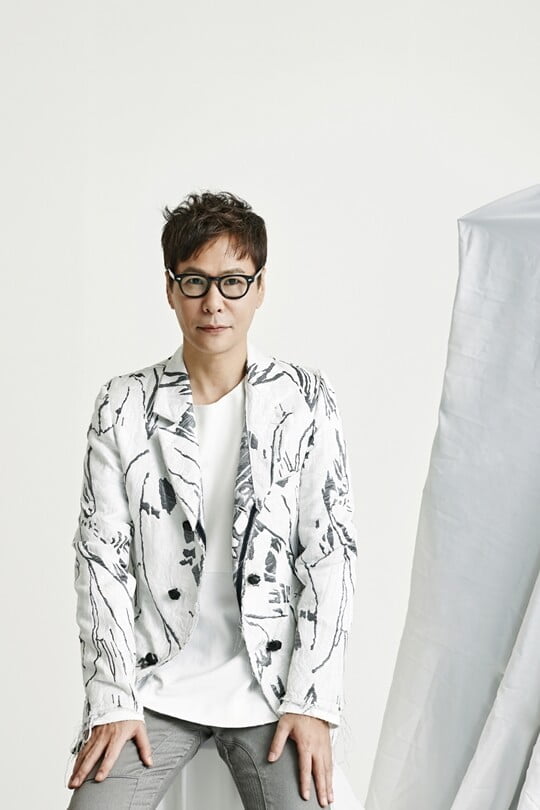 윤상, 팝뮤직과 전속계약…"하반기 신규 음악 레이블 론칭"