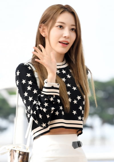 [TEN 포토] 르세라핌 사쿠라 '고향 일본으로 가요'