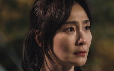 박효주X서영희, 임대 아파트 주민으로 만났다…차별·혐오 만연한 사회 고발 ('아파트는 아름다워')