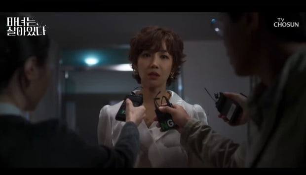 [종합] '결혼 15년차' 이유리, 사별 꿈 꿔 "이 결혼의 끝은 죽음!" ('마녀는 살아있다') 