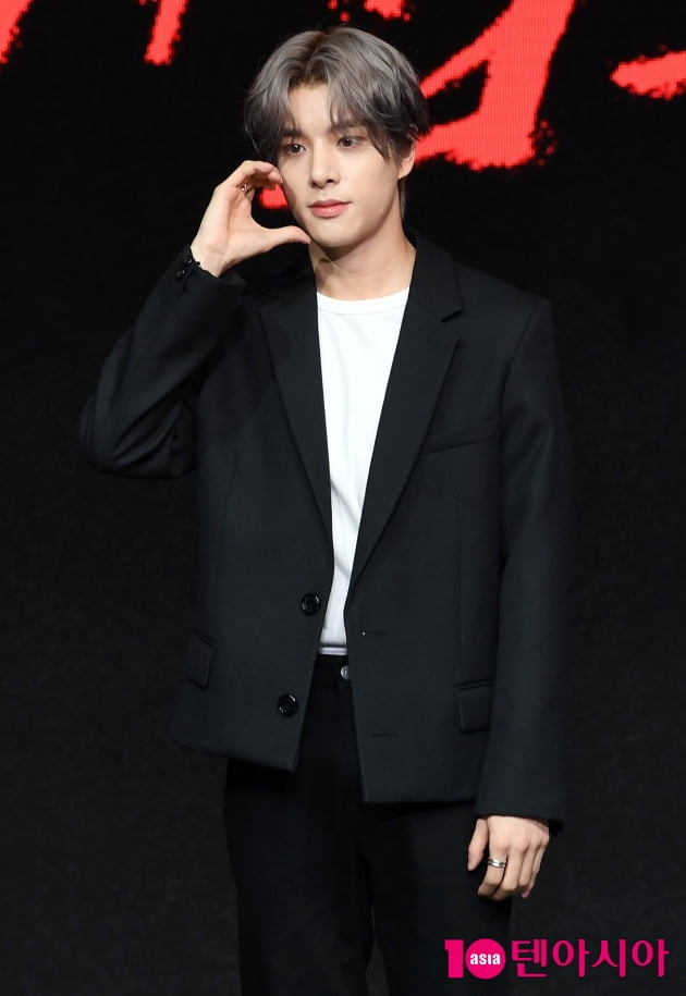 [TEN 포토] 엔하이픈 제이크 '귀여운 볼하트'