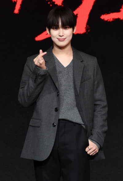 [TEN 포토] 엔하이픈 선우 '힐리을 주는 미소'