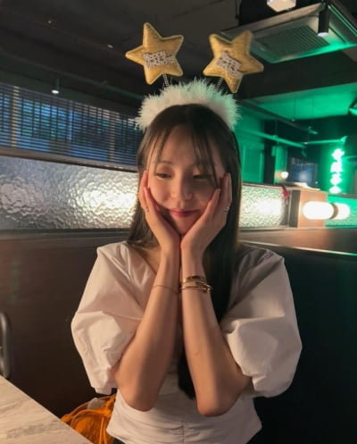 안소희, 초절정 동안 시간이 멈췄어...행복한 생일날[TEN★]