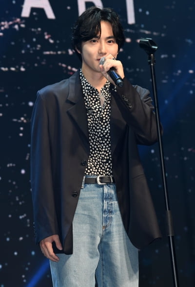 [TEN 포토] 엑소 수호 '송골매를 위하여'