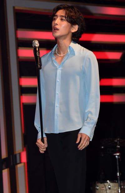 [TEN 포토] 잔나비 최정훈 '원조 송골매 느낌을 받아'