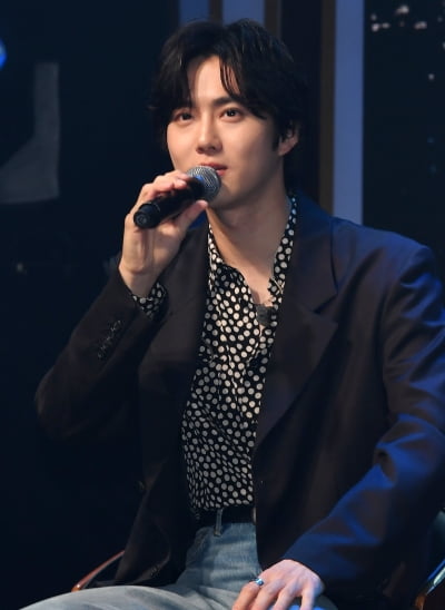 [TEN 포토] 엑소 수호 "'모두 다 사랑하리', 박애주의식 표현 마음에 들었다"