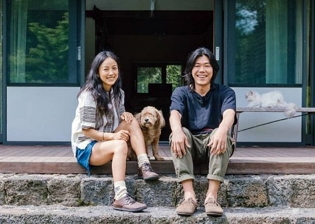'카페 영업 중단' 이상순, '♥이효리 남편'이라 겪는 '고초'…유명 소상공인의 비애[TEN스타필드]