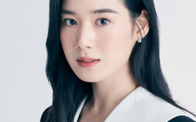 '안나' 정은채 "난생 처음 입어보는 옷 많았다"[인터뷰①]