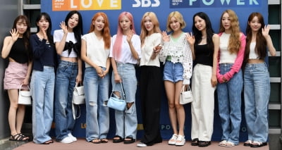 [TEN 포토] 우주소녀 '상큼 발랄한 출근길'