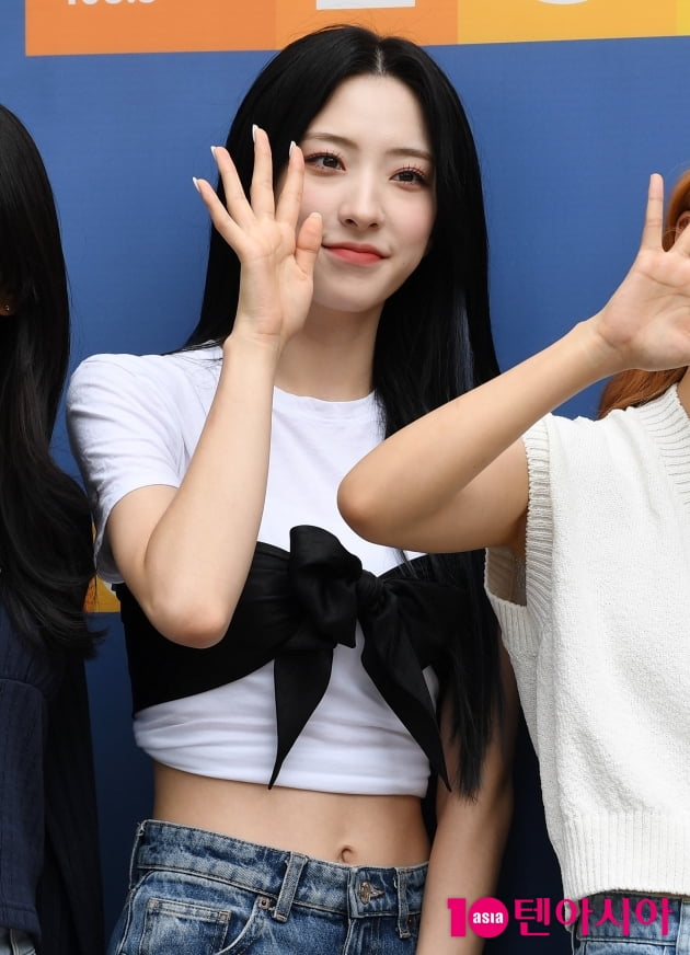 [TEN 포토] 우주소녀 은서 '우유빛 피부'
