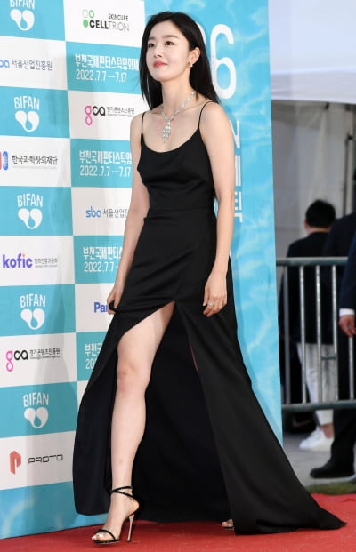 [TEN 포토] 한선화 '등장부터 아찔하네'